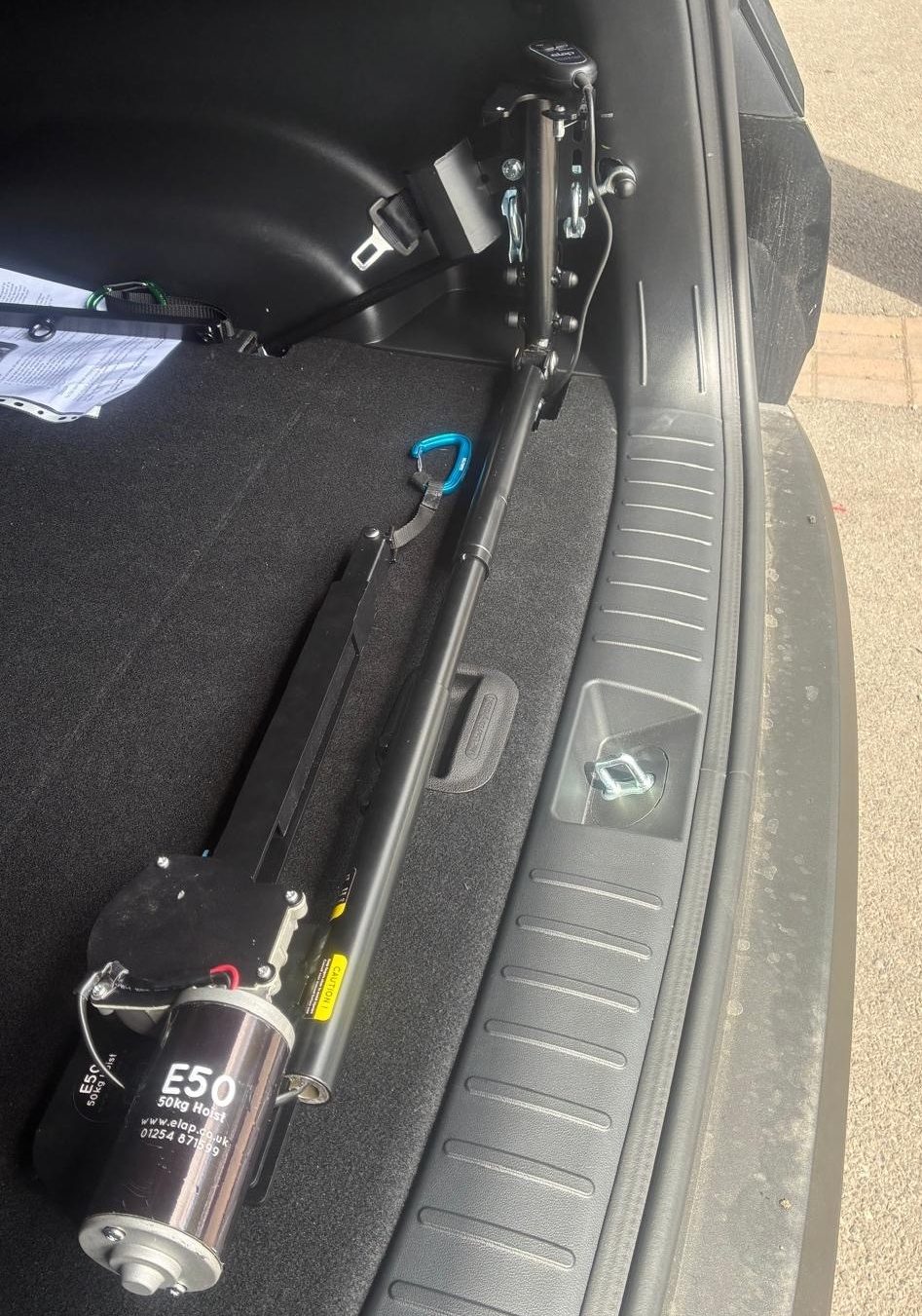 Elap E50 boot hoist folded flat in the boot when not in use