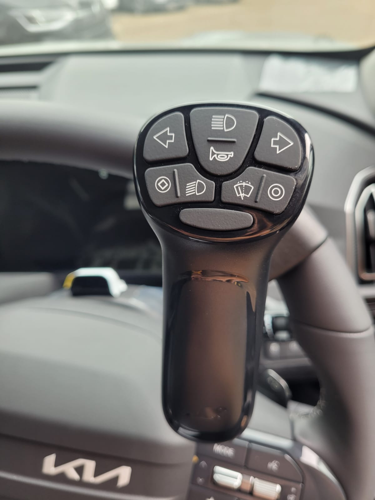 SmartSteer multifunction spinner knob fitted to a Kia steering wheel